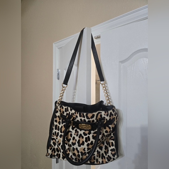 FLASH SALE!! Michael Kors Leopard Print Women's Bag - Picture 2 of 12